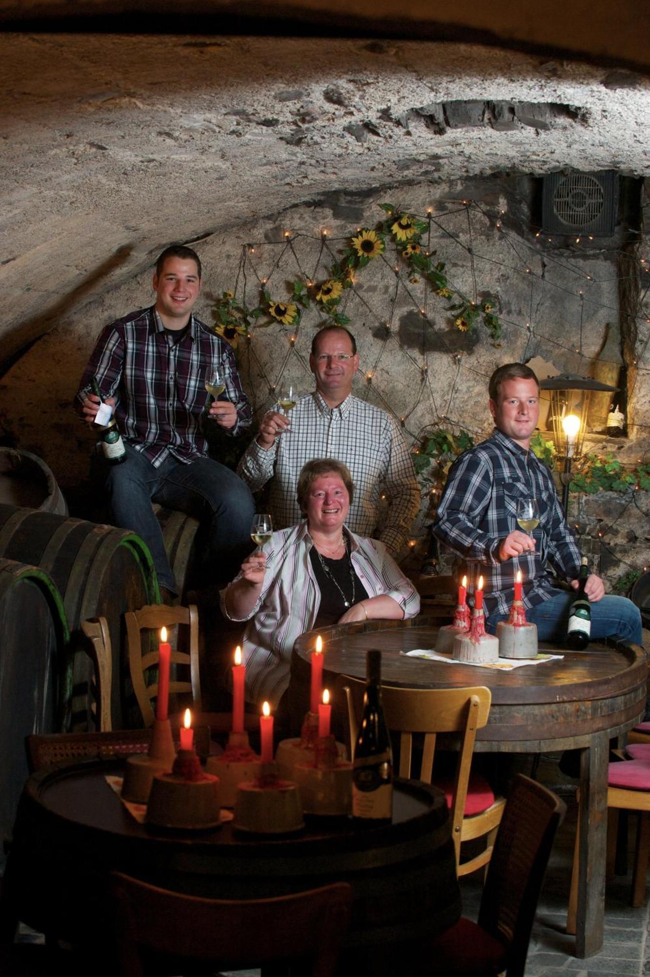 Weingut Klein-Goetz Hotel Bruttig-Fankel Eksteriør billede